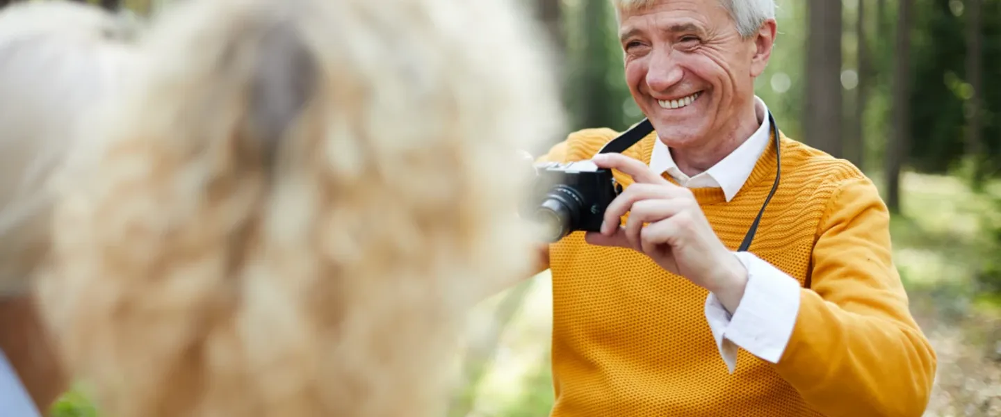 Aging with purpose means staying active, learning, and giving back! Embrace life and find joy at every stage. 🌟👵📚 #HealthyAging