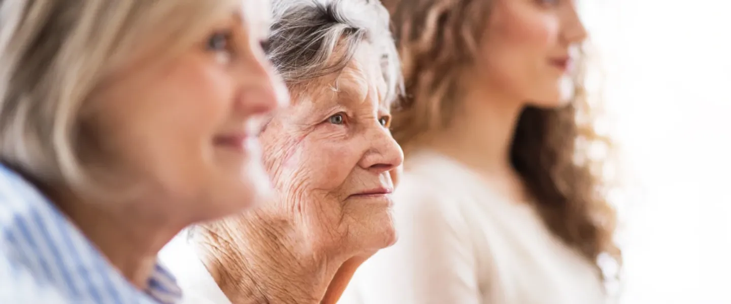 Seniors engaging in hobbies can reduce cognitive decline! Puzzles and gardening boost mental acuity and emotional well-being. #SeniorHealth